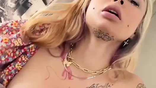 CRAZY FUCK NACH EXTREMEM BLOWJOB - sexy blonde latina wird hart im missionars- und doggystyle in POV gefickt