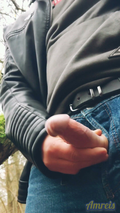 Masturbation in the forest in late autumn. A walk with a happy ending. | Clip 2