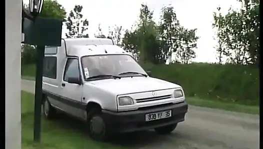 dede arkadaşıyla üçlü grup seks yapıyor!