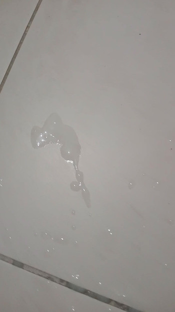 Prskam posvuda, tko želi lizati?