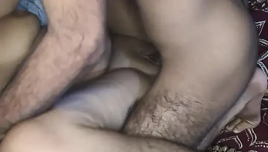 Ajj Dever  Ny  Khoob Choda Mujhy Chuot Ka Pani nikal dia