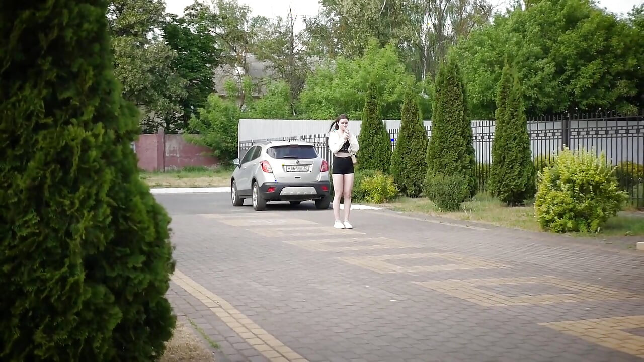 Куріння 120 мм Саратога на вулиці