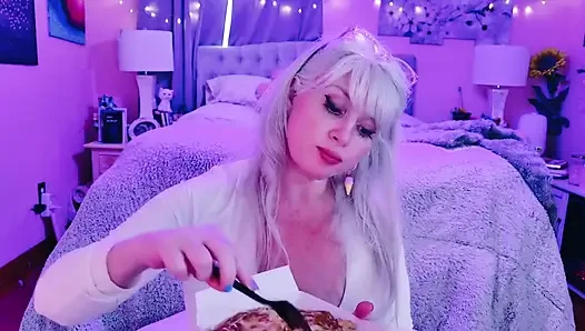 Мексиканская пицца: Taco Bell Mukbang, вот она