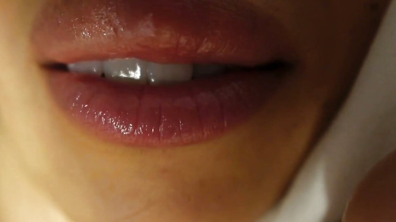Your Hot Girlfriend Is in Your Bed Licking You