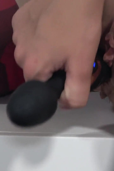 Dayana Kamil Uses Her Sex Toy for a Masturbation Show on Baberotica Today