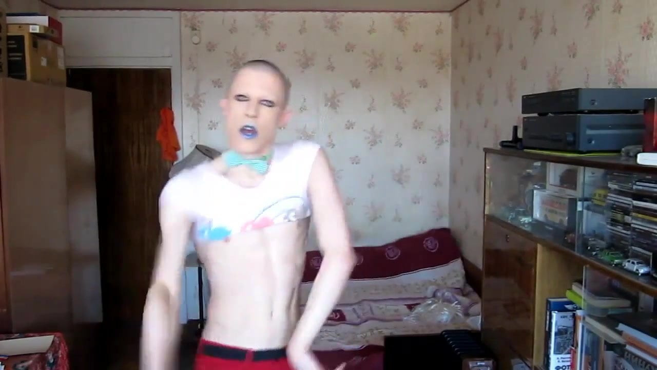 TWINK IS ALWAYS HUNGRY FOR RAW COCK