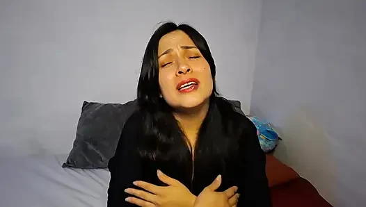 ASMR Roleplay Tu NOVIA te CUIDA