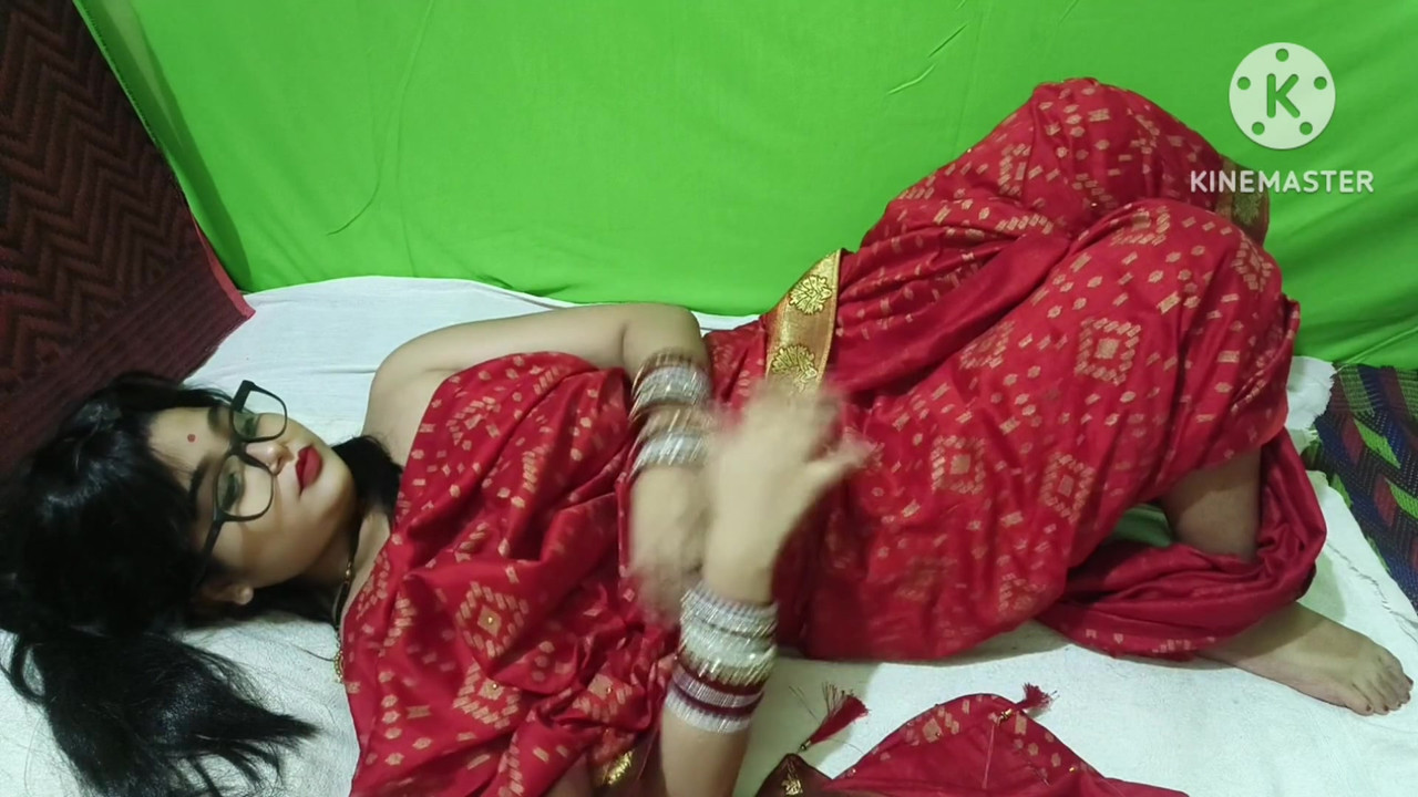 Virgin Indian aunty Bhabhi First night with his Brother in law