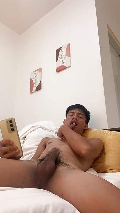 Filipino Twink Gets Hard, Jerking off to Explosive Cumshot