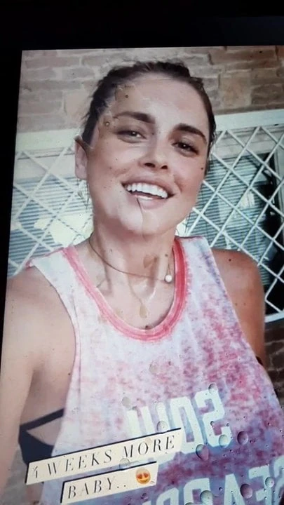 Amra cum tribute prskam trudnu amru face hug cum bosnia step mom