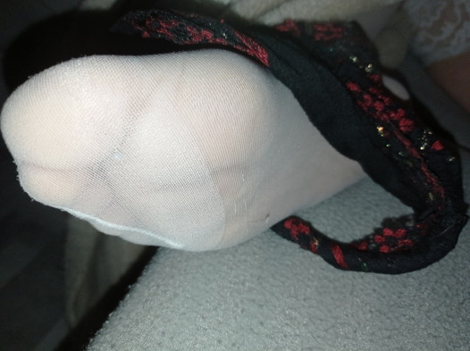 Stockings footjob and cum on pussy