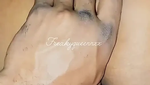 Harter schwanz fickt meine sahnige muschi aus nächster nähe