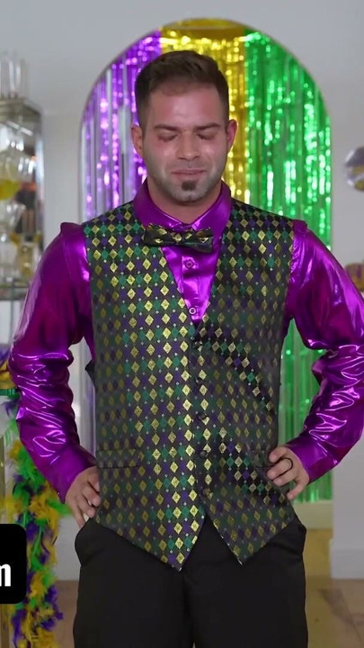 Muslim Babe Violet Gems Celebrates Mardi Gras With Sloppy Cumshot On Her Pretty Face - Hijab Hookup | Clip 1