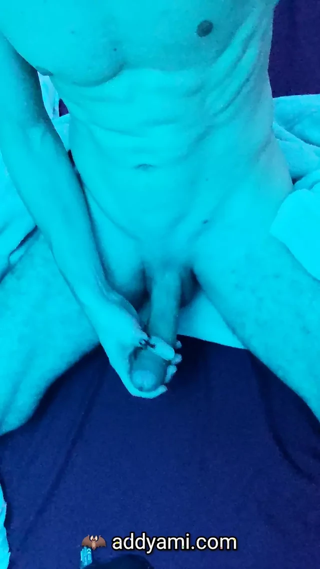 TikTok boy selfie big dick on snapchat