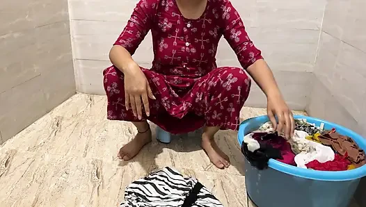 Kakak ipar india yang cantik pertama kali sama devar! Kencing di depan audio bahasa india yang jernih