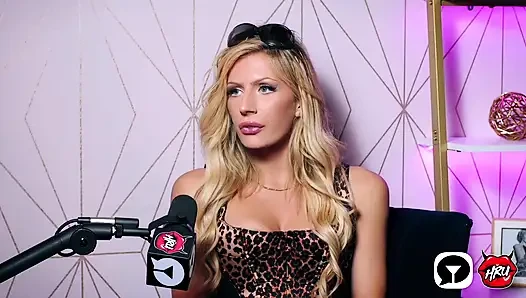 Jade Venus: из маленького города Монтаны до Trans Powerhouse