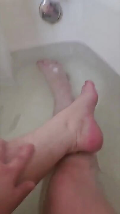 I'm Dirty! Wash Me Please