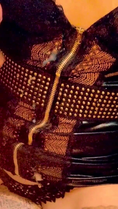 Giải trí với một con đĩ xinh đẹp - vợ của hàng xóm | Clip 1