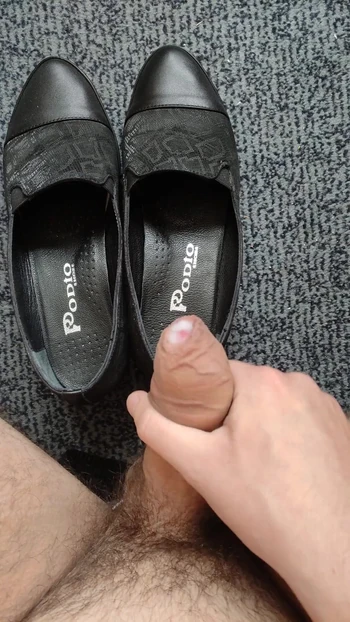 Cum in stepmom's new shoes