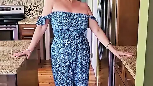 Compilation of Mommy Clips released from her OnlyFan Page