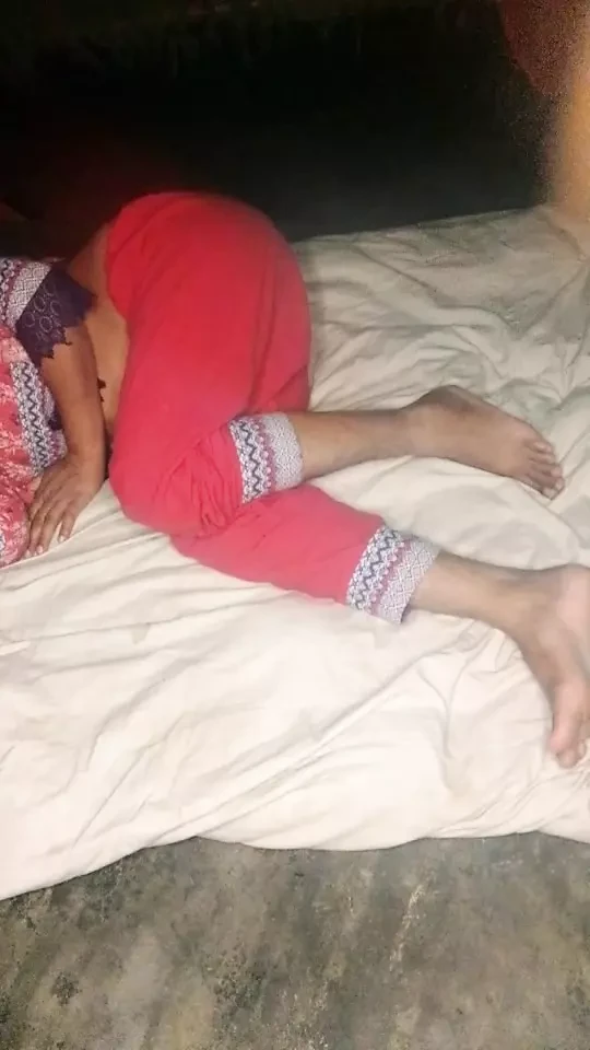 Desi girl having fun with her boyfriend when husband not at home