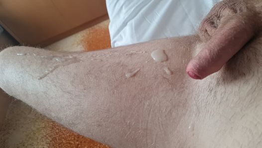 Cum on thigh