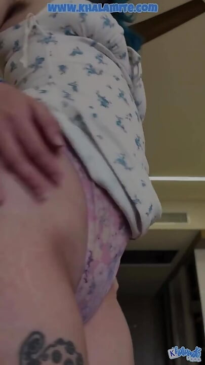 私の体を崇拝して、私が自分を触るのを見て - 崇拝 グーニング JOI フレンチヘアリー