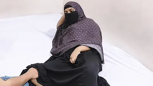 indian Bangla Muslim Hijabi Anty Hardly  Fucking video. ( Full Bangla Voice)