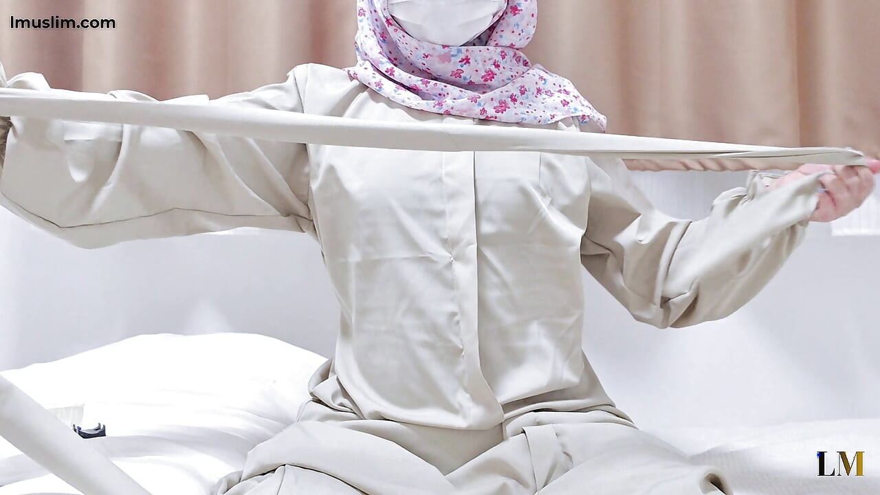 Pov: cowok berhijabmu yang pemalu pengen direkam sama kontolmu
