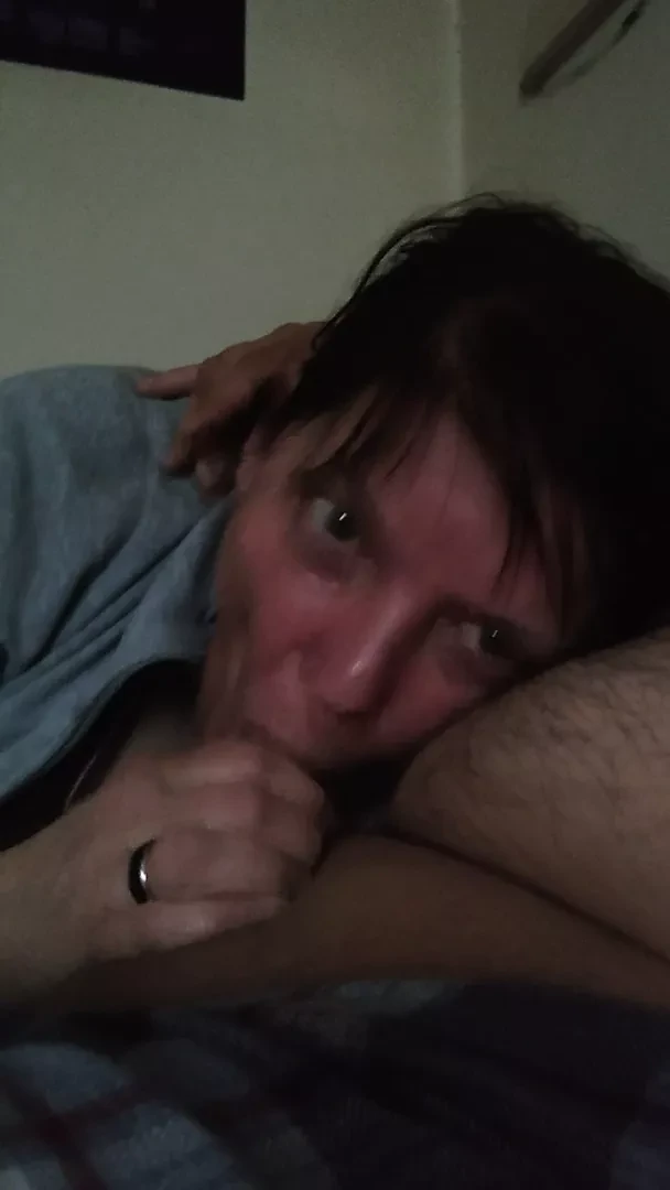 Blowjob and Cumshot made by Hands