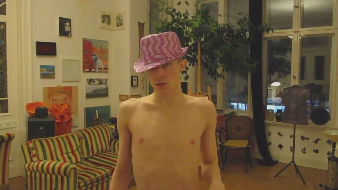 TWINK IS ALWAYS HUNGRY FOR RAW COCK