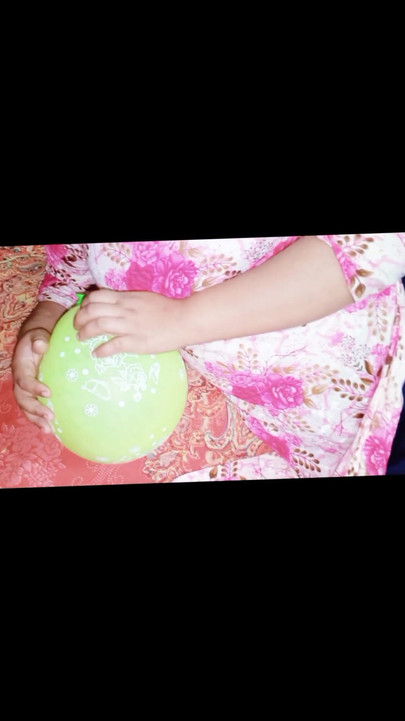 最高のカップルが新婚旅行と新しい結婚生活を楽しむ |クリップ1