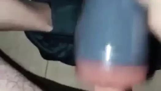 Lateks vajina ile mastürbasyon