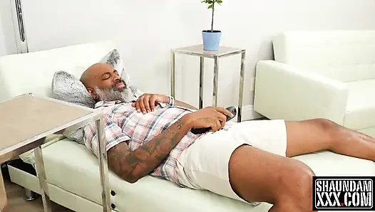 Hoa жестко опускается