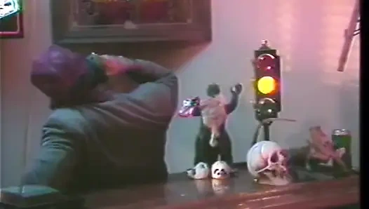 Undercover Agents Francois Papillon and Kascha Were Sent to Hawaii to Catch Syndicate Big Fish