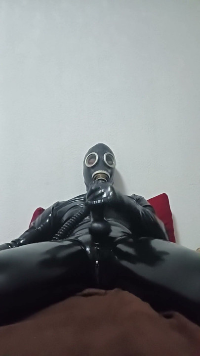 Rubber wank | Clip 2