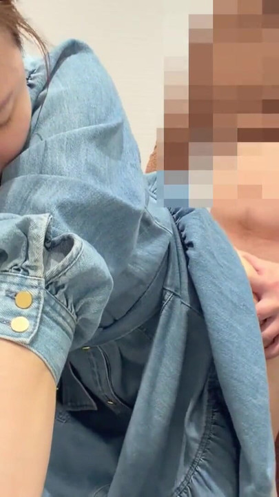 A de M wife whose hobby is SM breaking in Sex in the toilet The last is in the back | Clip 1