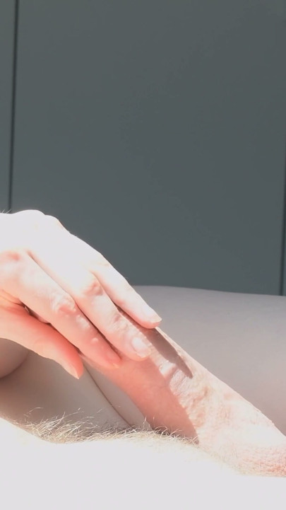 40 minutes of handjob and torture! I tease that cock slowly, make him moan and shake until cumshot | Clip 1