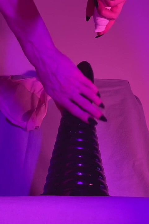12cm Wide Anal Pyramid Plug Completely Hid in My Asshole