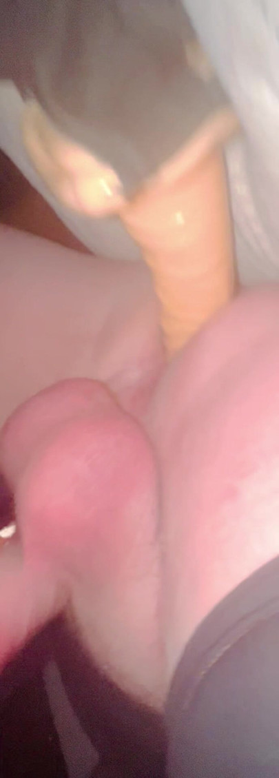 I’m riding a dildo vibrator for a very short time