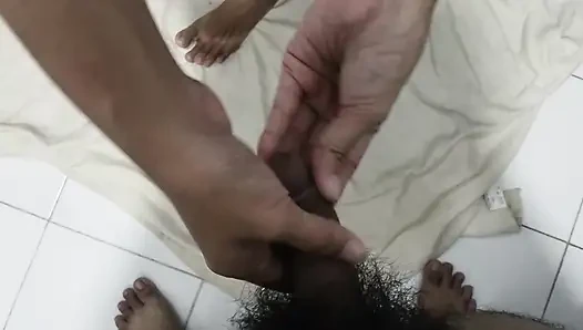 Hijab Filipina women masturbate with boyfriend