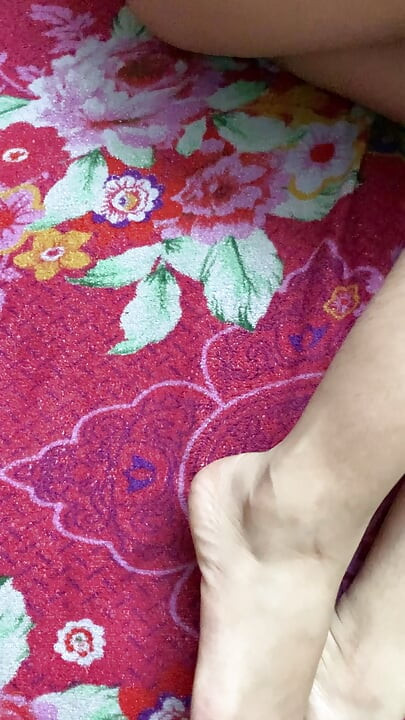 I Find My Stepsister Alone in Her Room and I Go in to Fuck Her Hard