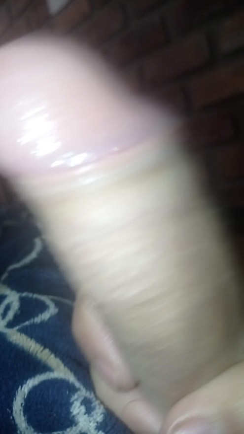 playing and masturbating on my mother-in-law's feet