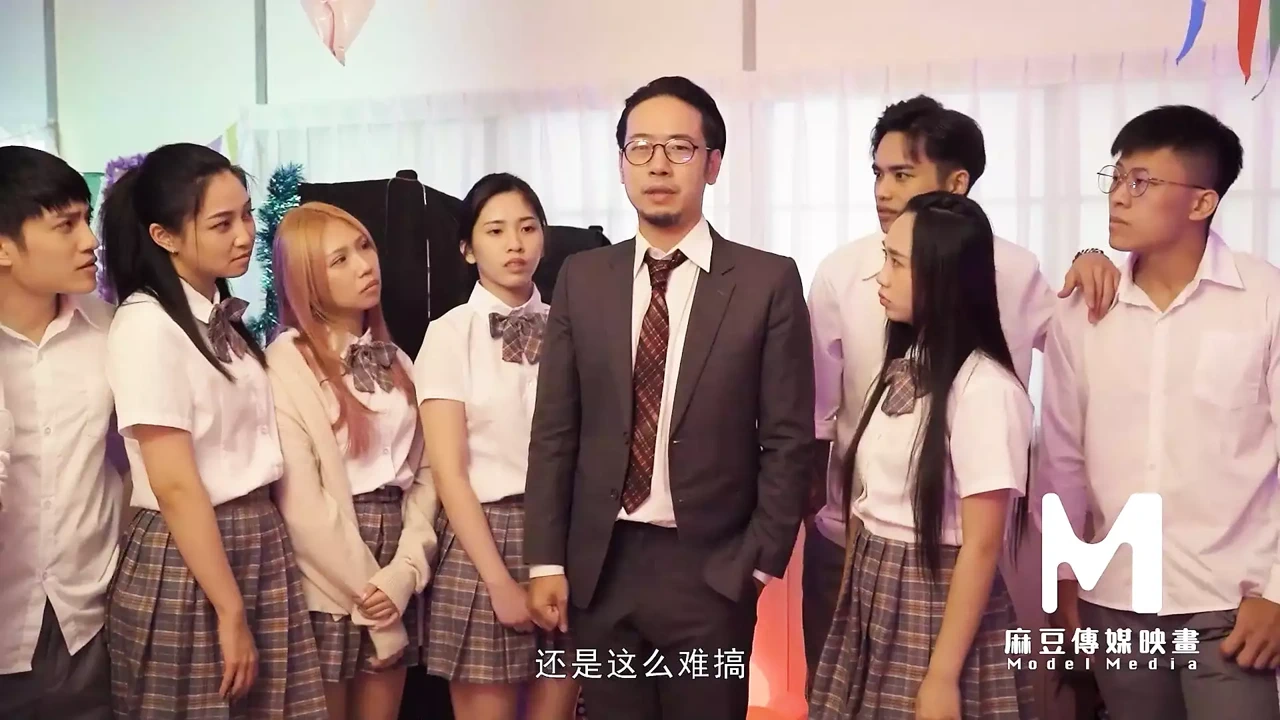 Model TV - 模特高中 - 学校节