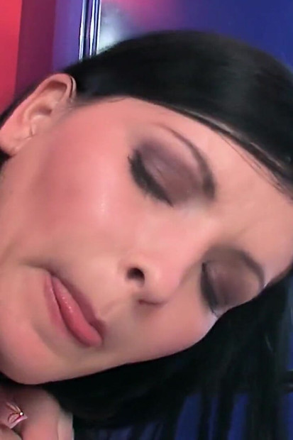 Lora Black bare stan aur rasdar ht choot