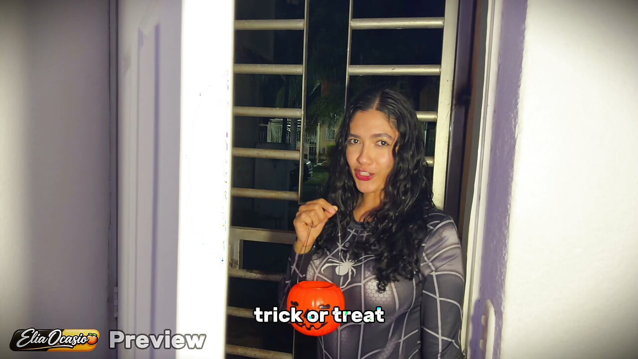 Latina dressed as Spider-Girl asks for "trick or treat," and I fill her mouth with Cum (Halloween special 2026)