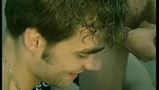 Sperm kızları - dölümü yut - boşalma - ufacık aşırılıklar 2 (1990)