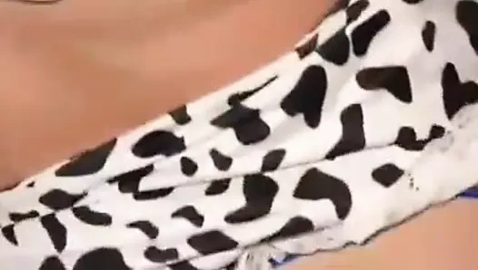 Anal pertama untuk saudara tiriku