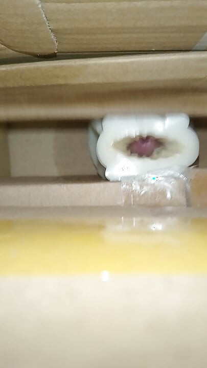 Cum inside homemade silicone pussy 2