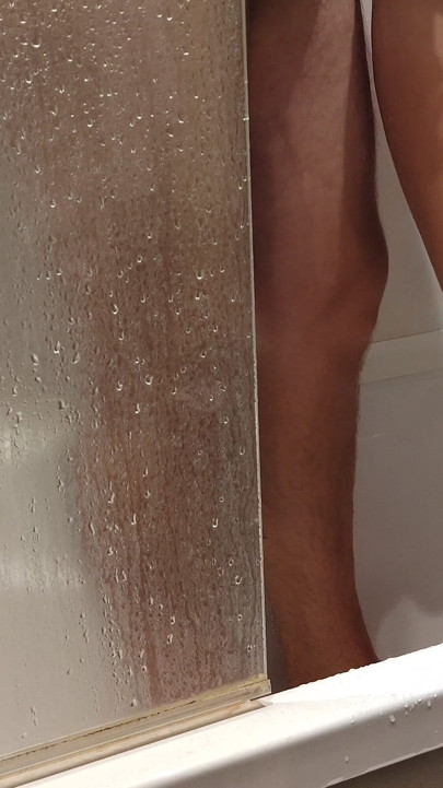 Hot mutual masturbation in shower | Clip 1
